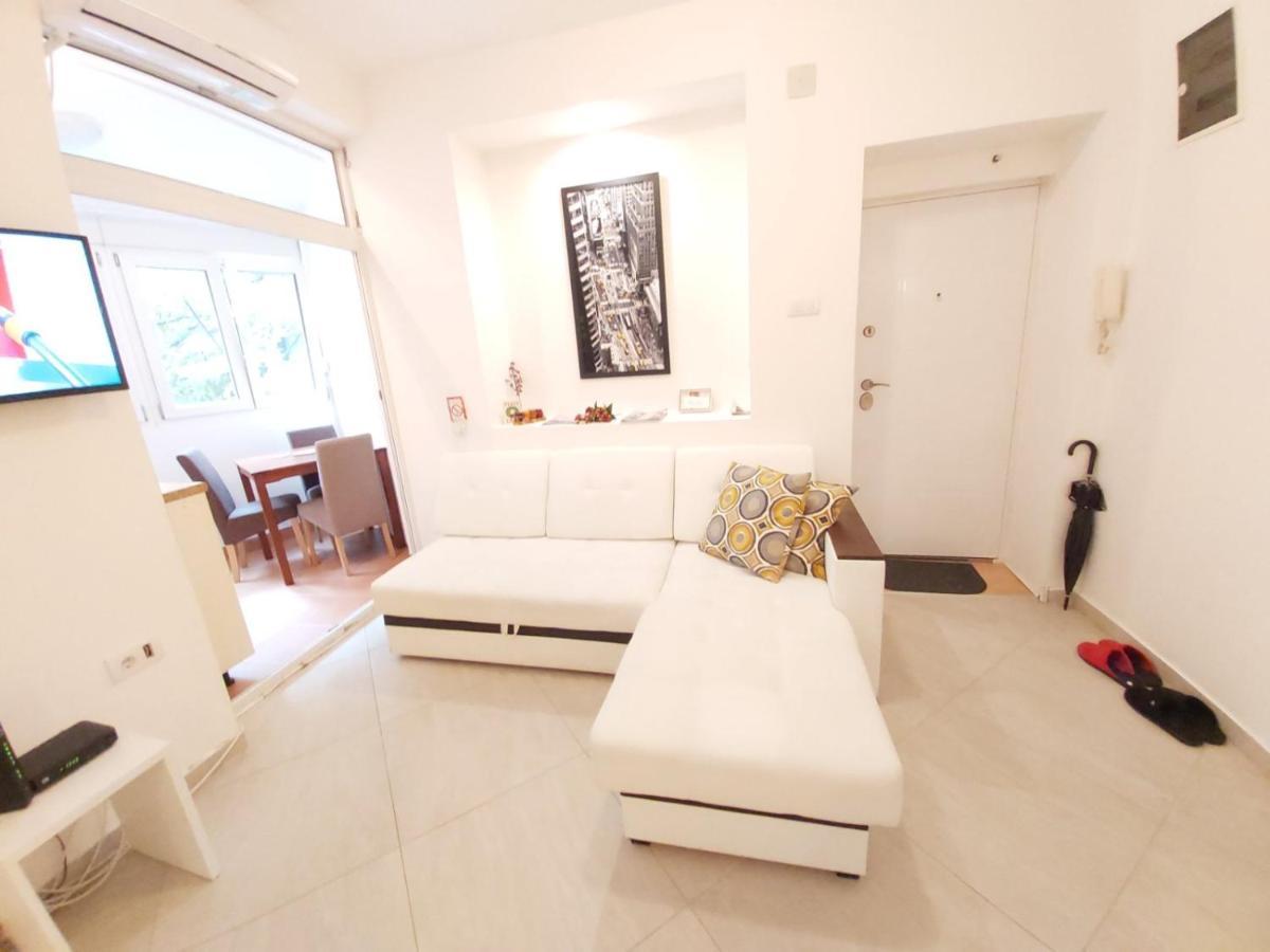 Ferienwohnung White Pearl Belgrad Exterior foto