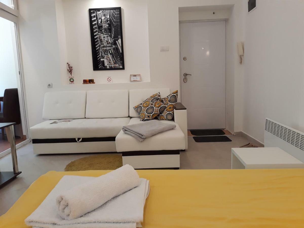 Ferienwohnung White Pearl Belgrad Exterior foto