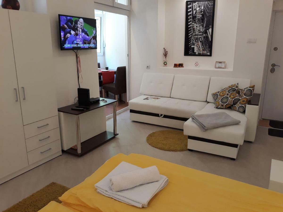 Ferienwohnung White Pearl Belgrad Exterior foto